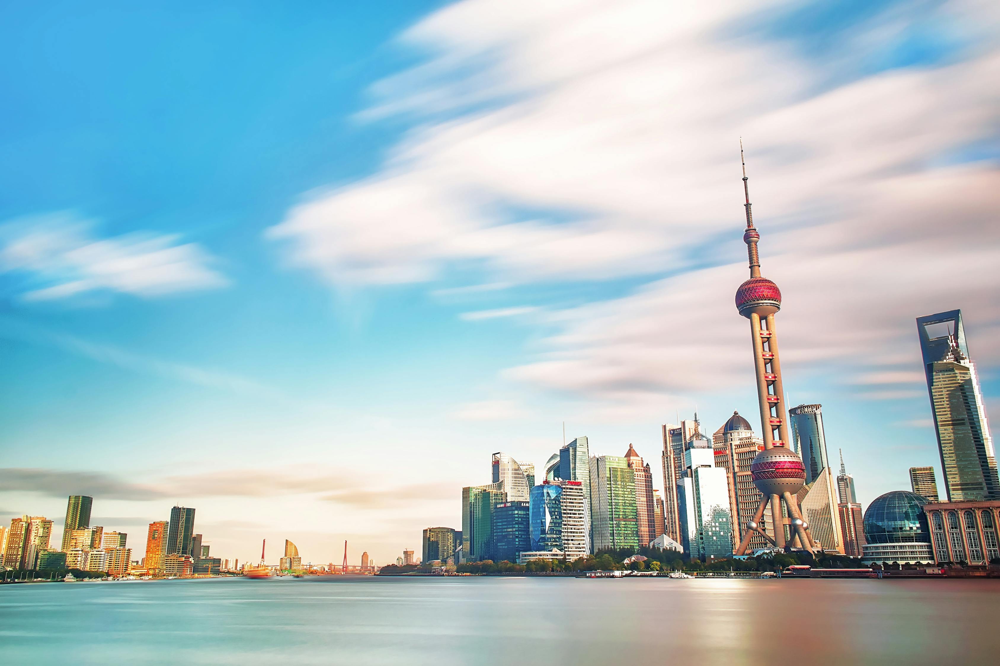 上海地铁车厢内再次冒浓烟，仅隔6天