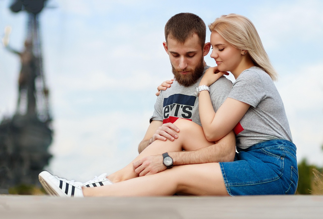 探索阅读之乐，如何用英语问他们喜欢阅读吗？
